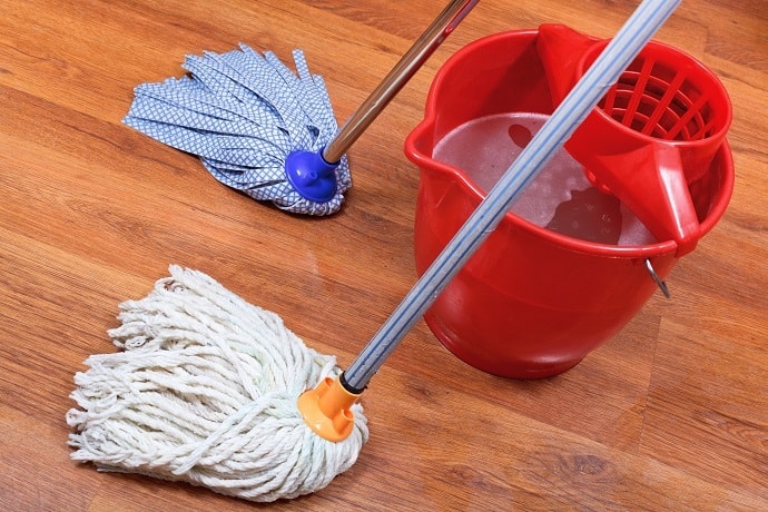 mopping tops