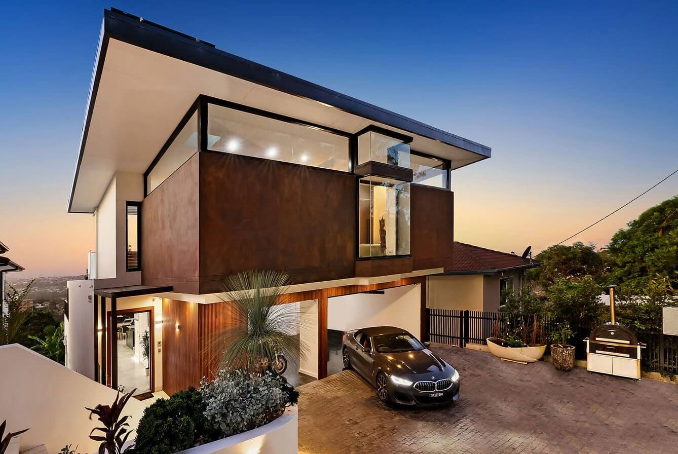 Luxury Builders
